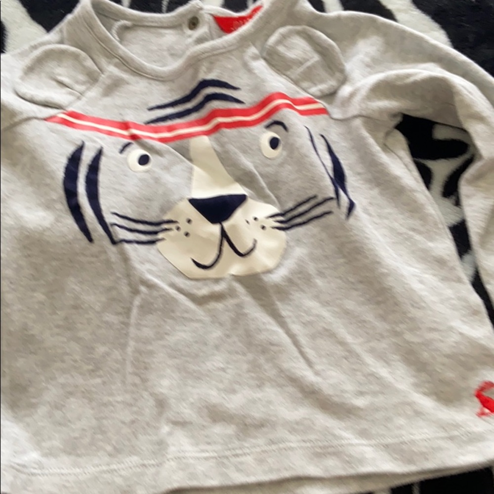 Bundle - Picture 2 of 4